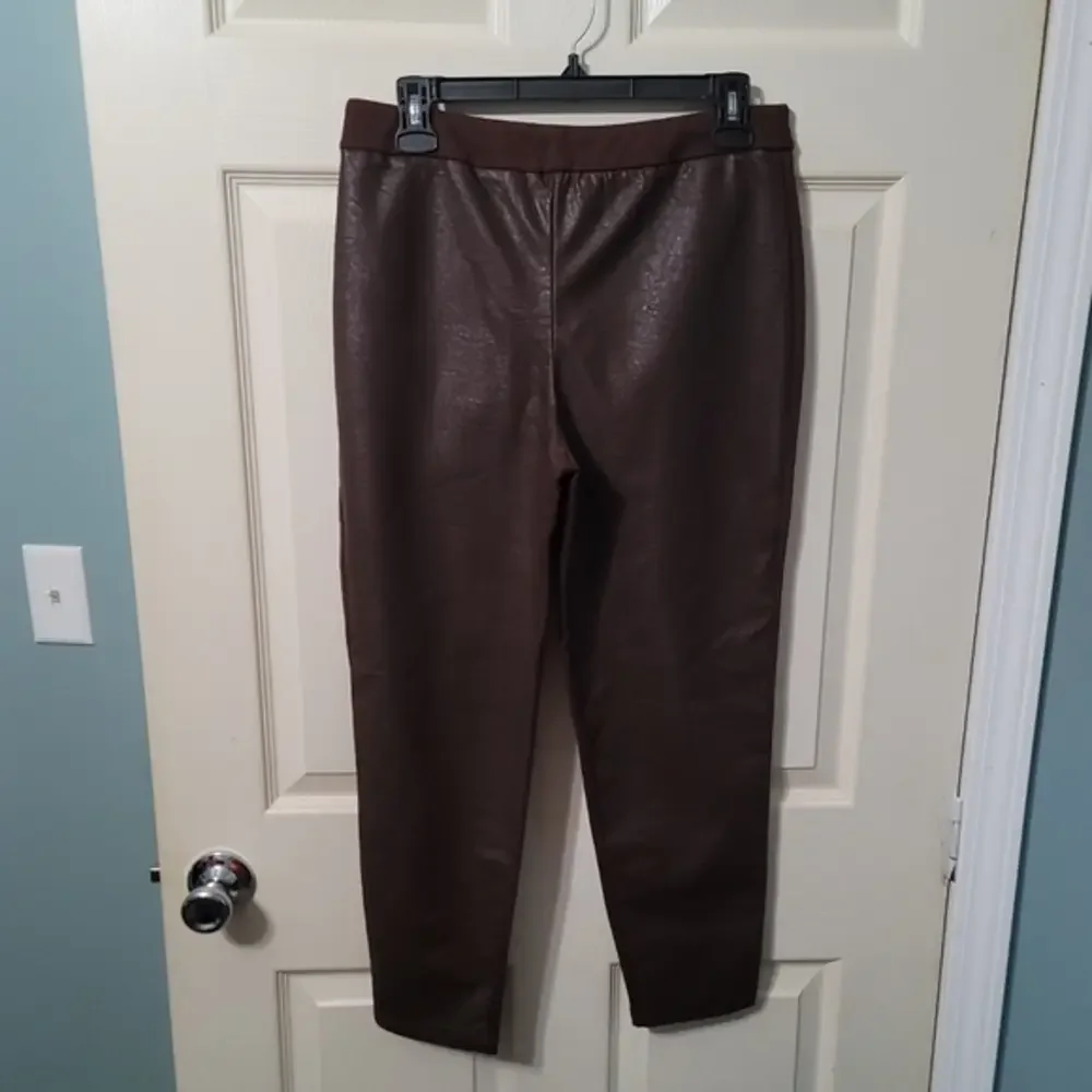 Joan Rivers Women's Petite Pants S/P Signature Knit Faux Leather‎ Brown a461883